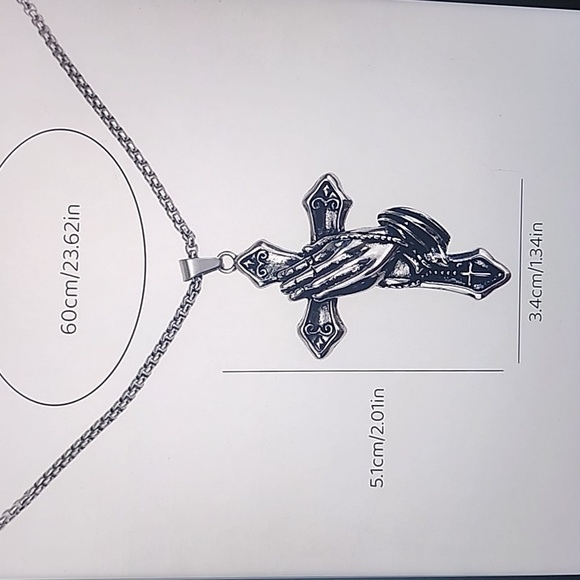 Praying hands 🙏 cross ✝️ Necklace NWT - Picture 3 of 5